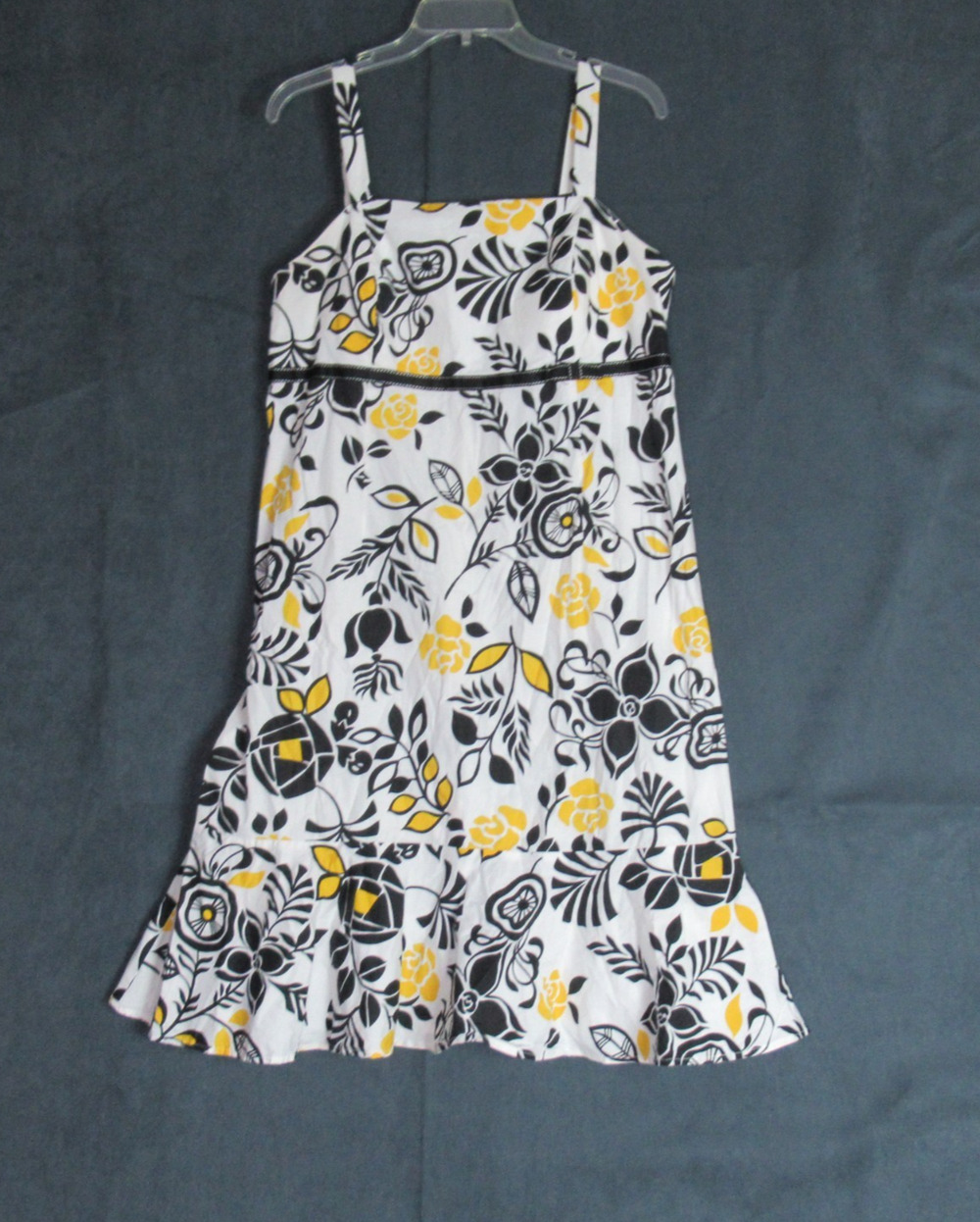 Madison Leigh Dress Womens Size 14W White Black Floral Sleeveless Midi Ruffle